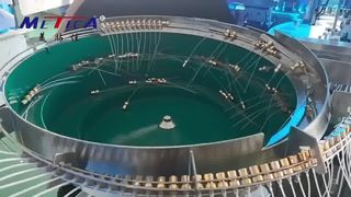 Моноблочная этикетировочная машина для наполнения парфюмерной продукции